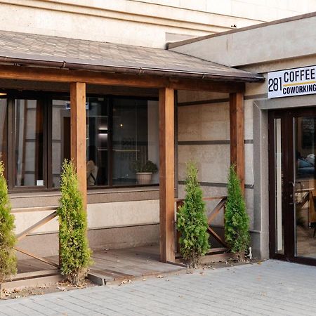 281 Hostel Biszkek Zewnętrze zdjęcie