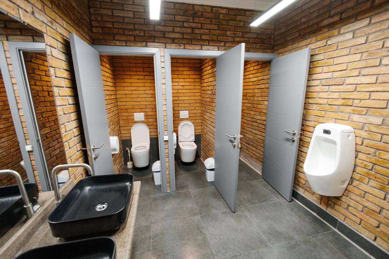 281 Hostel Biszkek Zewnętrze zdjęcie
