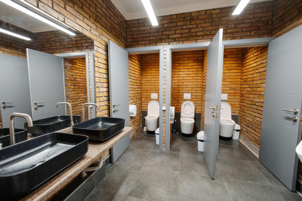 281 Hostel Biszkek Zewnętrze zdjęcie